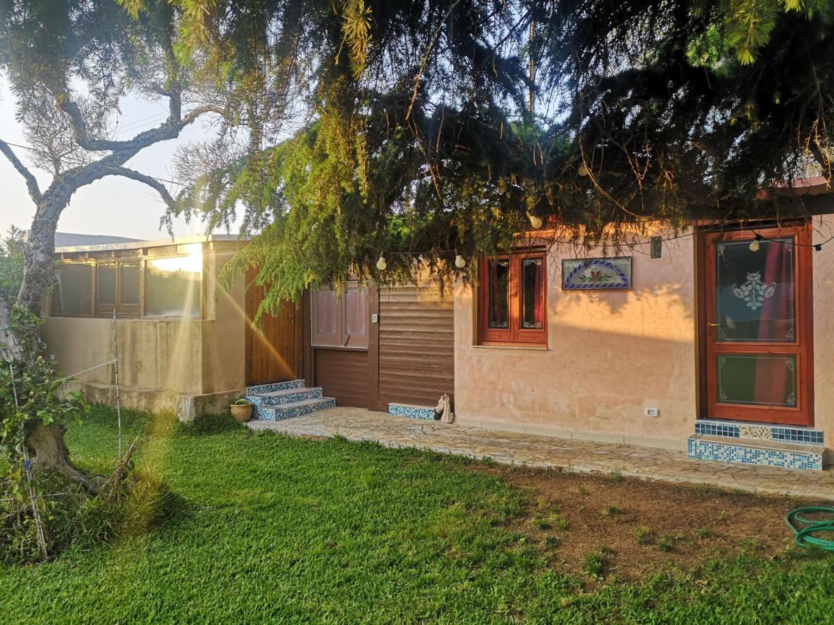 Villa Girasole Monteroni di Lecce Buitenkant foto
